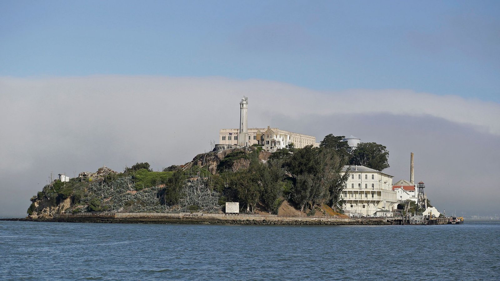Trump wants $152m to reopen Alcatraz as ‘state-of-the-art prison’