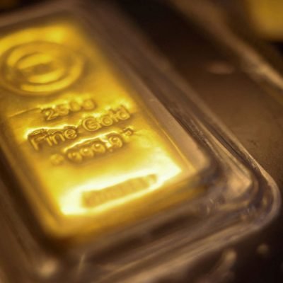 Ex-CIA officer accused of stealing 300 gold bars worth $40m